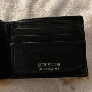 Black Steve Madden Wallet